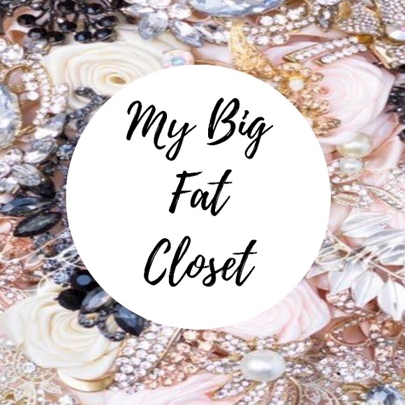 Meet Your Posher - Picture 2 of 5